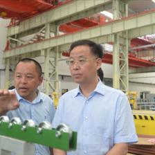 區(qū)委主要領(lǐng)導(dǎo)調(diào)研鳩江經(jīng)濟開發(fā)區(qū)機器人重點企業(yè)邁科機械